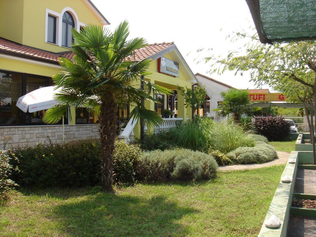 Guesthouse Palombaro Umag Zewnętrze zdjęcie